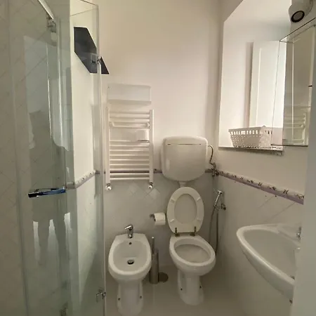 Pensionat Casa Maria In Centro Salerno