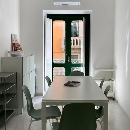 Casa Maria In Centro 3* 살레르노