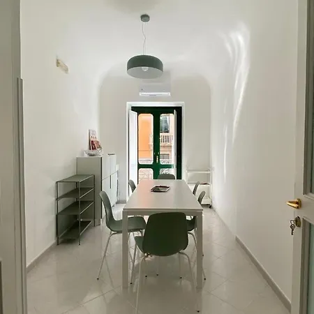 Casa Maria In Centro サレルノ